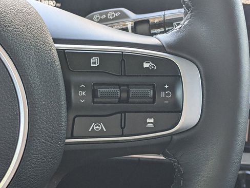 Certified 2024 Kia Sportage SX image 23