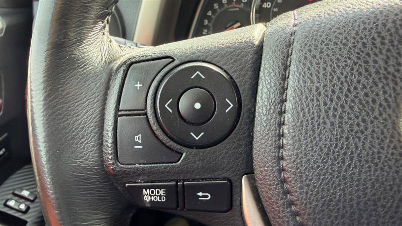 Used 2014 Toyota RAV4 Limited w/ Technology Package AWD/4WD image 26