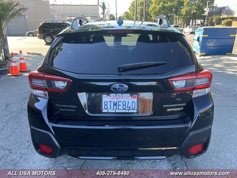 Used 2021 Subaru Crosstrek 2.5i Sport w/ Moonroof Package AWD/4WD image 8