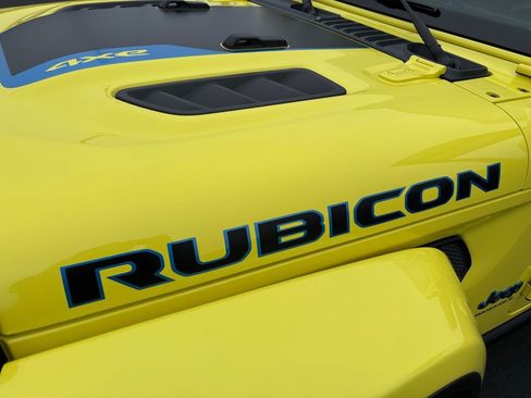 Used 2023 Jeep Wrangler Unlimited Rubicon 4xe w/ Cold Weather Group image 32