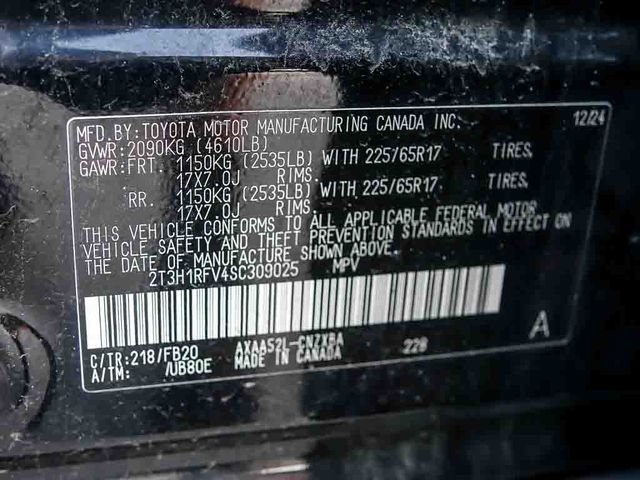 Used 2025 Toyota RAV4 LE FWD image 28
