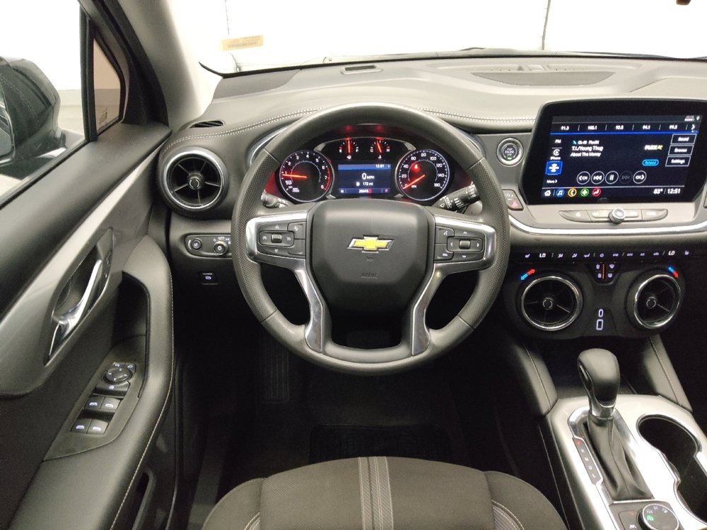Used 2025 Chevrolet Blazer LT AWD/4WD image 22