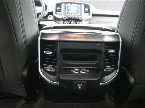 Used 2021 RAM 1500 Big Horn AWD/4WD image 24