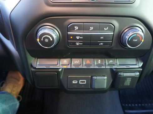 Used 2021 Chevrolet Silverado 1500 Custom image 20