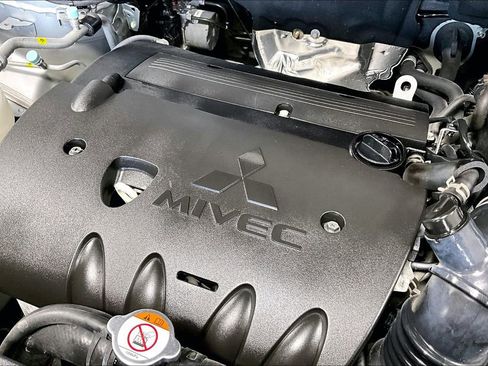 Used 2019 Mitsubishi Outlander Sport SE image 31