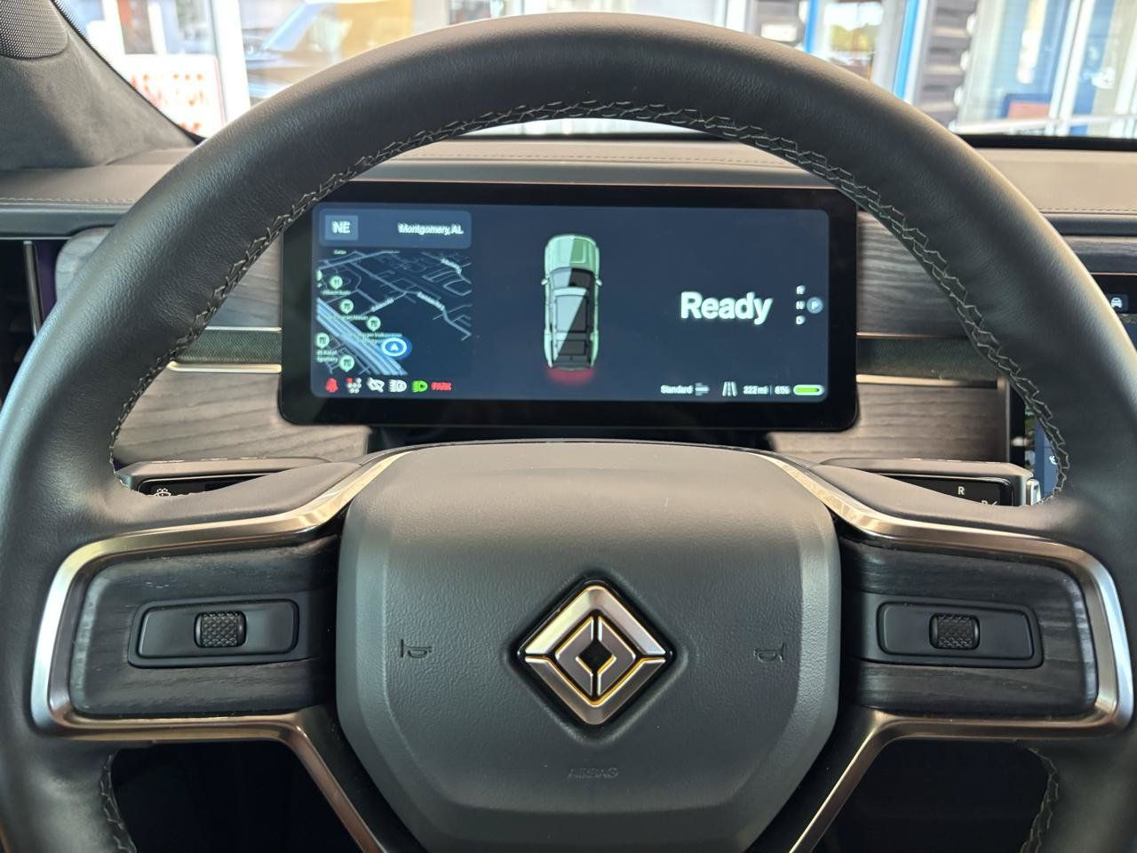 Used 2025 Rivian R1S Adventure Dual AWD/4WD image 17