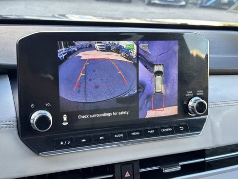 Used 2024 Mitsubishi Outlander SEL image 30