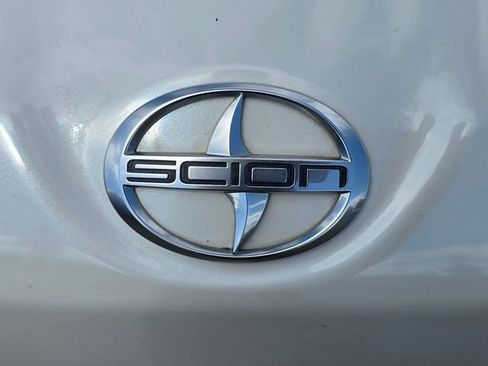 Used 2015 Scion FR-S image 17