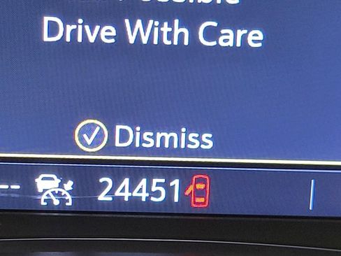 Used 2024 Chevrolet Blazer LT w/ Convenience Package image 2