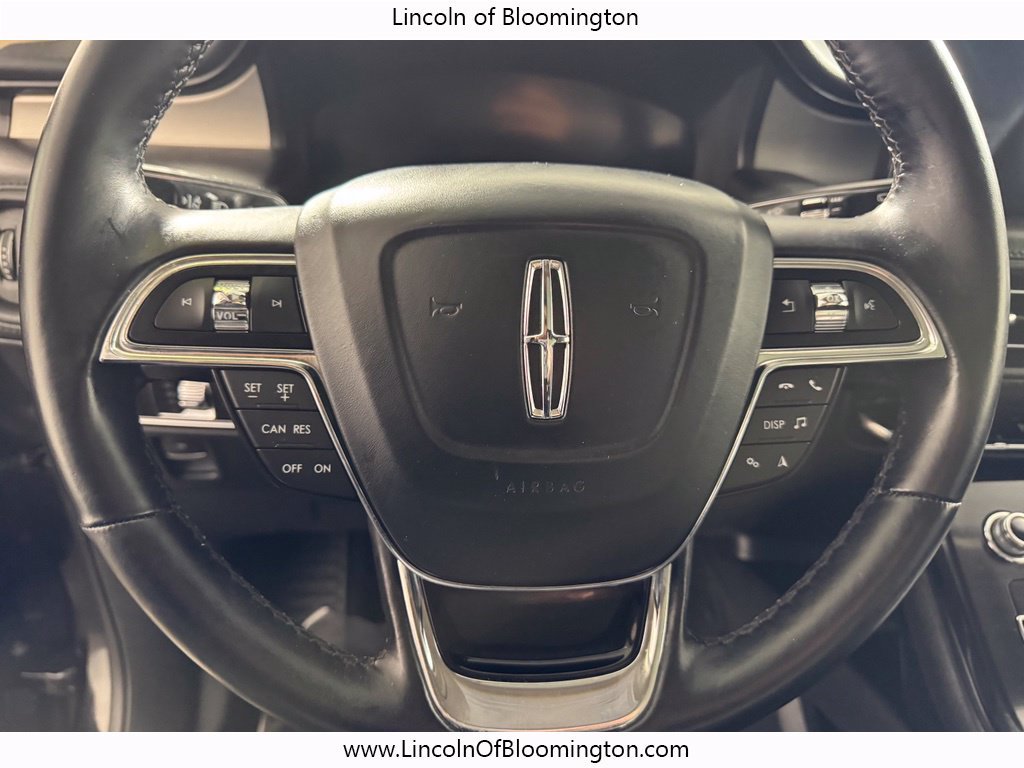 Used 2023 Lincoln Nautilus Reserve w/ Monochromatic Package AWD/4WD image 18