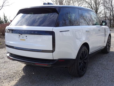 New 2026 Land Rover Range Rover SE AWD/4WD image 9