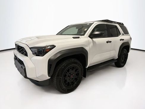 Certified 2025 Toyota 4Runner TRD Off-Road AWD/4WD image 3