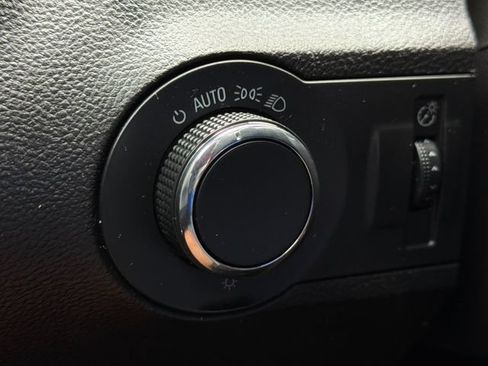 Used 2015 Chevrolet Camaro LS RWD image 25