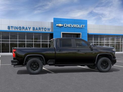 New 2026 Chevrolet Silverado 2500 ZR2 w/ LPO, Dark Essentials Package AWD/4WD image 6