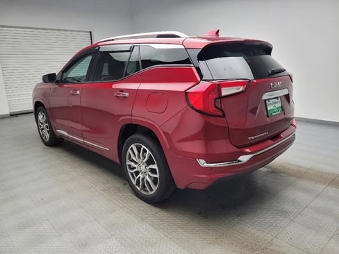 Used 2022 GMC Terrain Denali w/ Denali Premium Package AWD/4WD image 5