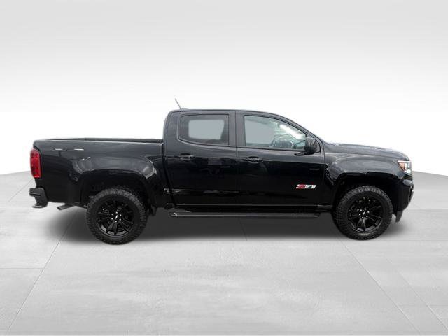 Used 2022 Chevrolet Colorado Z71 w/ Z71 Midnight Edition AWD/4WD image 9