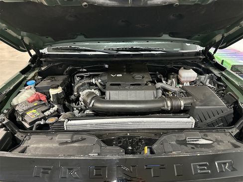 Used 2022 Nissan Frontier SV w/ Technology Package image 27