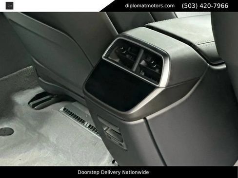 Used 2024 Lucid Air Touring AWD/4WD image 22