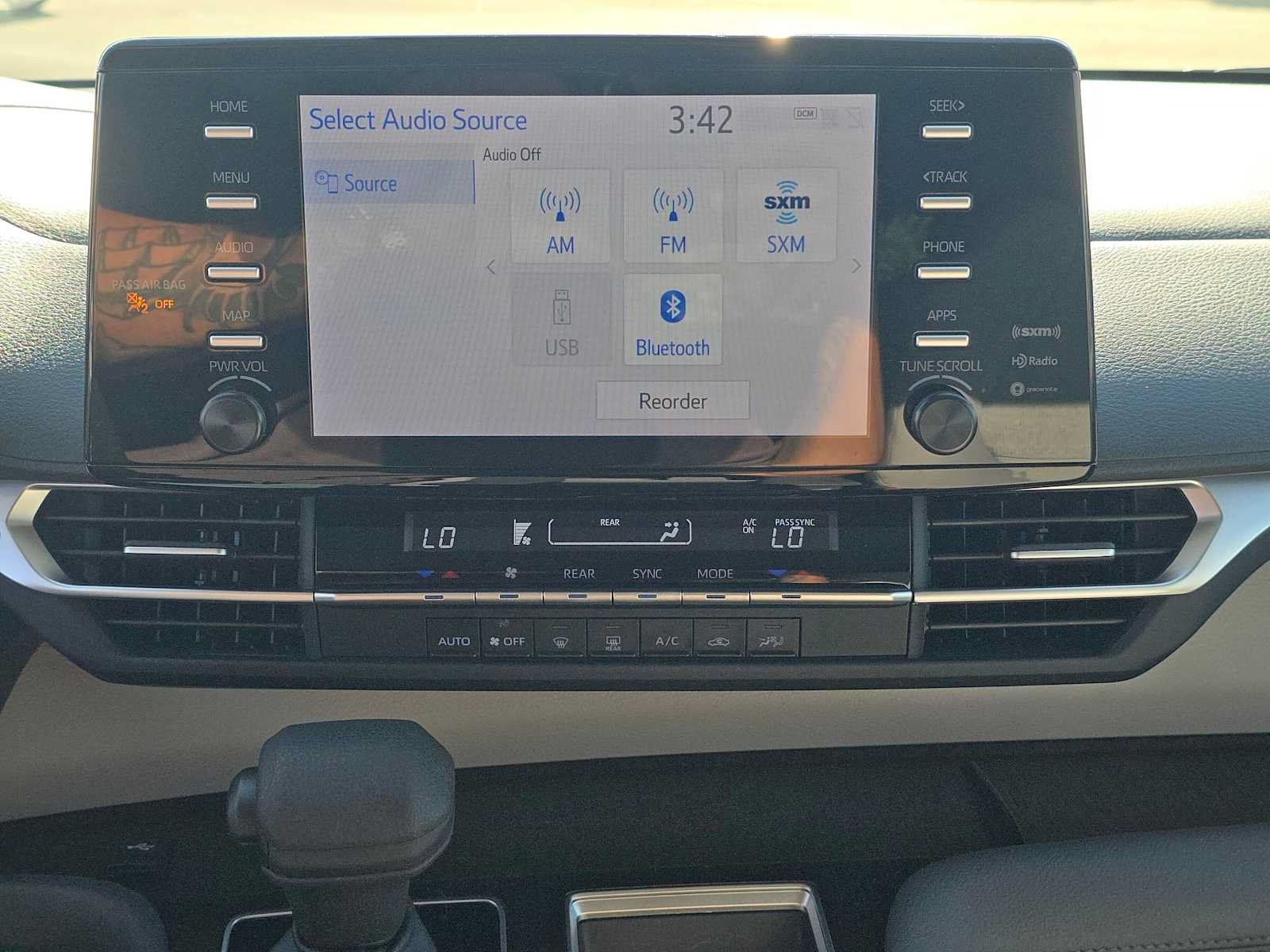 Certified 2022 Toyota Sienna LE FWD image 27