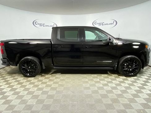 Certified 2024 Chevrolet Silverado 1500 High Country w/ High Country Premium Package AWD/4WD image 7