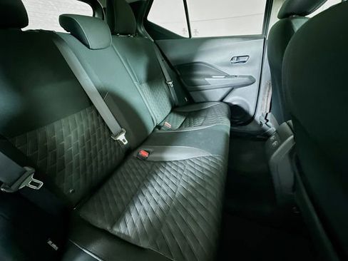 Used 2021 Nissan Kicks SV image 25