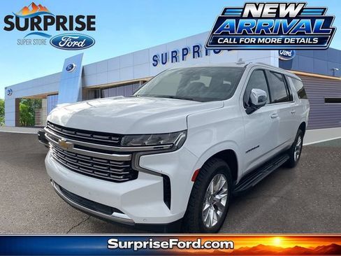 Used 2021 Chevrolet Suburban Premier w/ Premium Package AWD/4WD image 1