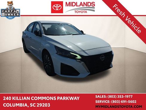 Used 2025 Nissan Altima 2.5 SV image 1