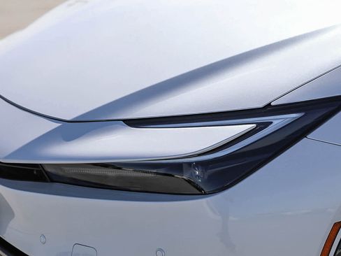 New 2026 Toyota Prius Limited image 8