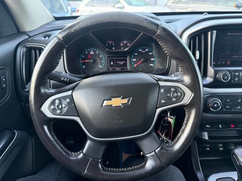 Used 2022 Chevrolet Colorado LT w/ Fleet Safety Package RWD image 23