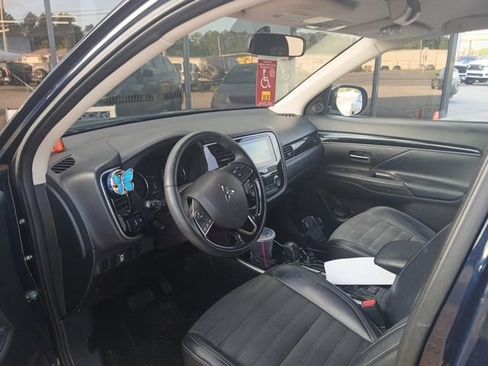 Used 2019 Mitsubishi Outlander SE FWD image 6
