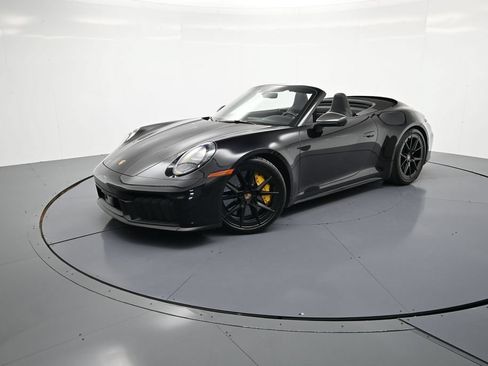 Certified 2025 Porsche 911 Carrera 4 GTS AWD/4WD image 1