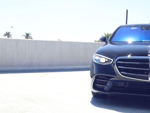 Used 2023 Mercedes-Benz S 580 4MATIC Sedan image 12
