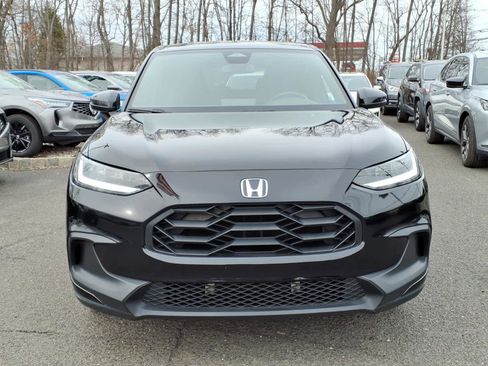 Used 2023 Honda HR-V Sport image 2