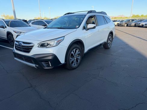 Used 2020 Subaru Outback Limited w/ Popular Package #2 AWD/4WD image 3