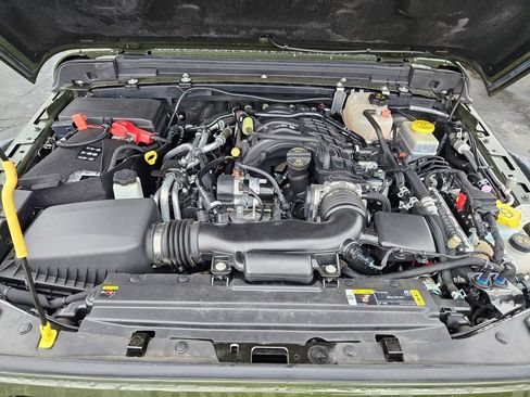 Used 2023 Jeep Wrangler Unlimited Rubicon w/ Cold Weather Group image 43