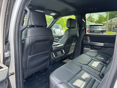 Used 2025 Ford F150 Platinum AWD/4WD image 13