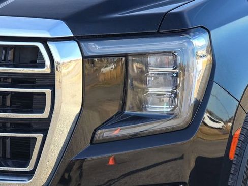 Used 2024 GMC Yukon SLT image 52