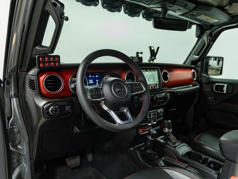 Used 2023 Jeep Gladiator Rubicon w/ Cold Weather Group image 73