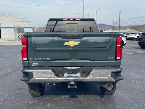 New 2026 Chevrolet Silverado 2500 LTZ w/ LTZ Premium Package AWD/4WD image 6