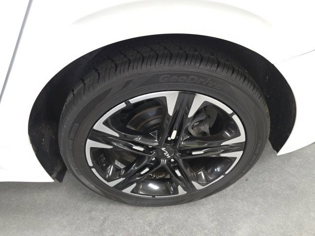 Used 2023 Kia K5 GT-Line w/ GT-Line Premium Package FWD image 18