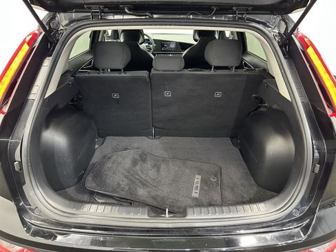 Used 2024 Kia Niro LX FWD image 27
