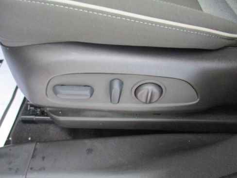 Certified 2023 Chevrolet TrailBlazer LT w/ Convenience Package image 15