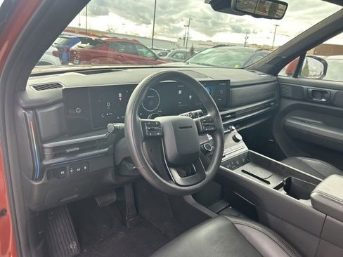 Used 2024 Hyundai Santa Fe Calligraphy image 8