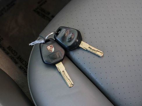 Used 2002 Porsche 911 GT3 RS image 33