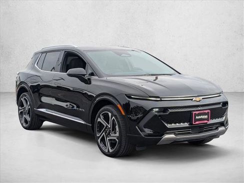 New 2026 Chevrolet Equinox EV LT image 7