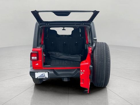 Used 2019 Jeep Wrangler Unlimited Sport AWD/4WD image 7