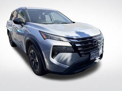 Used 2024 Nissan Rogue SV