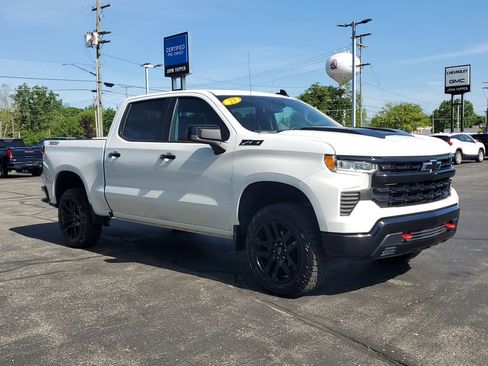 Used 2023 Chevrolet Silverado 1500 LT Trail Boss w/ Protection Package AWD/4WD image 3
