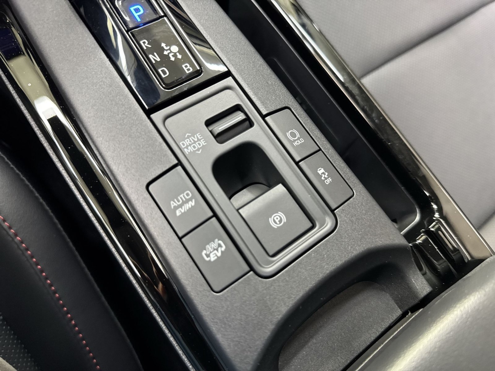 New 2027 Toyota Prius Plug-In Hybrid w/ Limited Premium Package FWD image 71