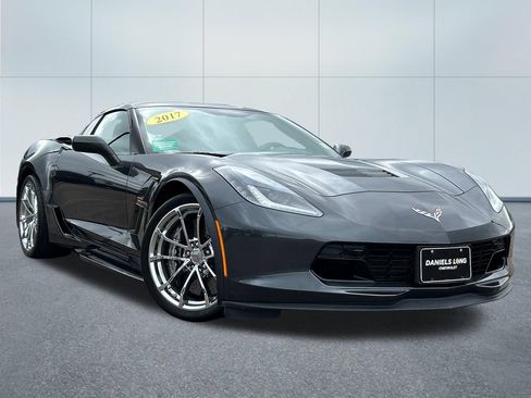 Used 2017 Chevrolet Corvette Grand Sport RWD image 31